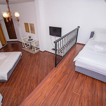 Miro Apartments モスタル エクステリア 写真