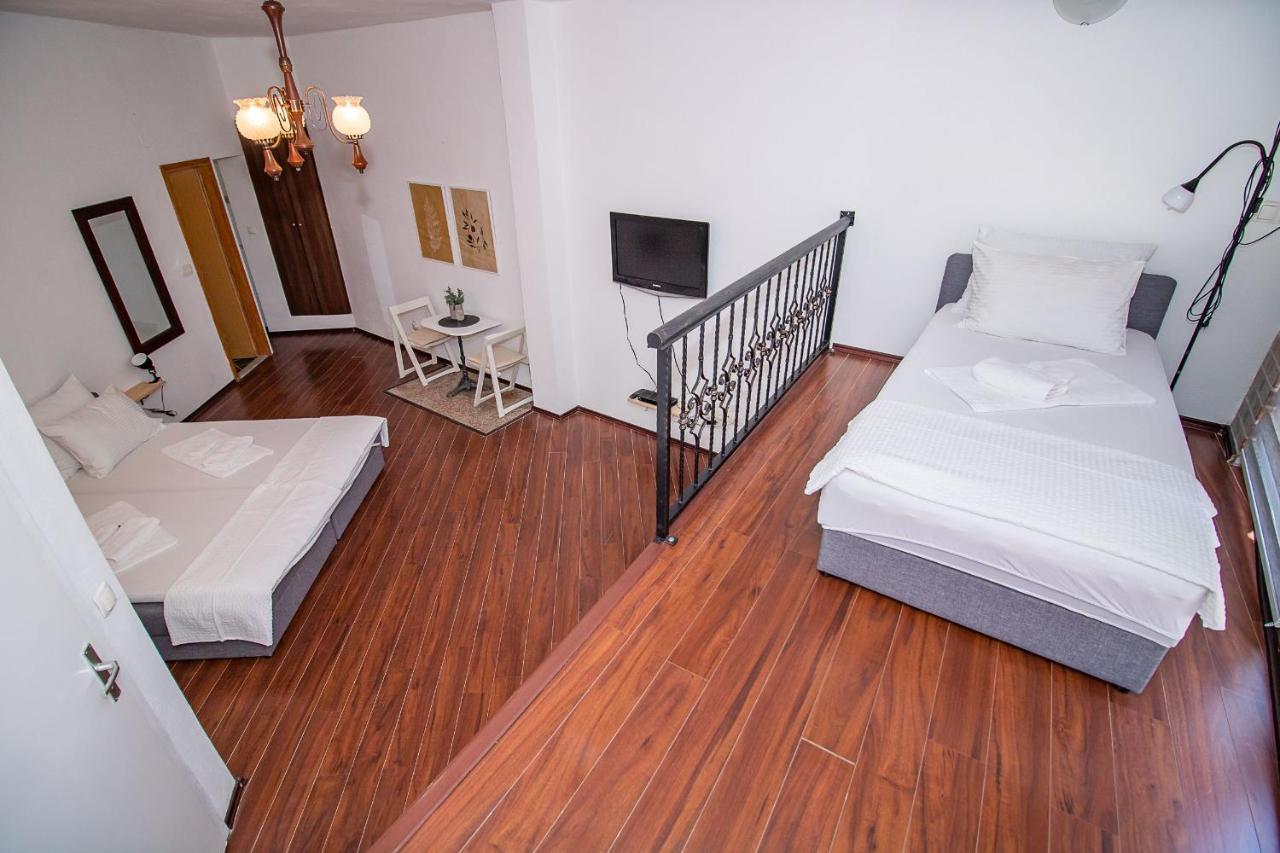 Miro Apartments モスタル エクステリア 写真