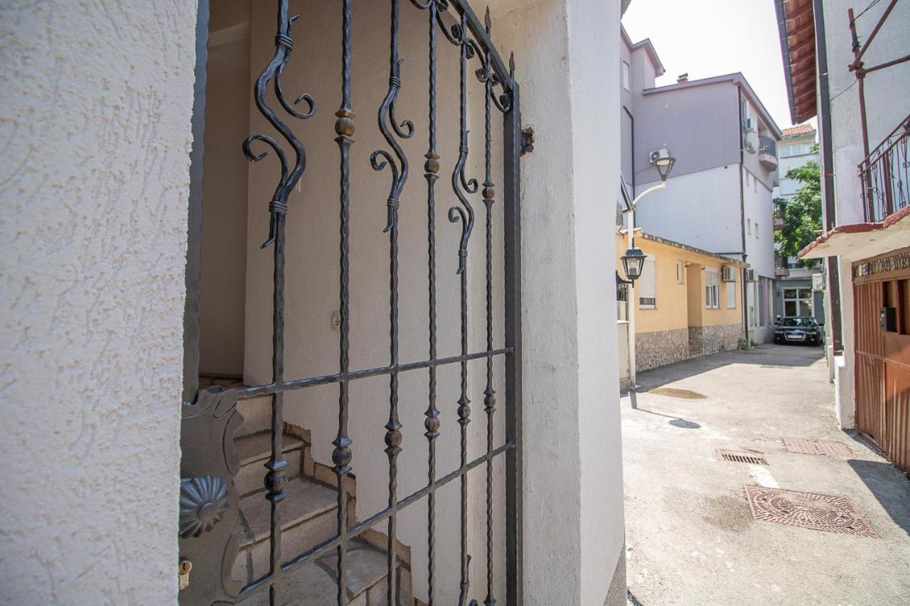 Miro Apartments モスタル エクステリア 写真